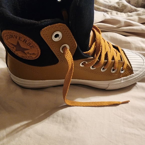 Convers Chuck Taylor - Picture 2 of 4